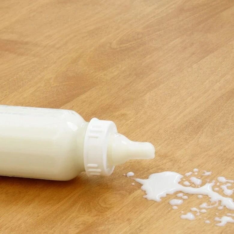 母乳、配方奶与混合喂养：3月龄婴儿脂质谱及肠道菌群的差异研究