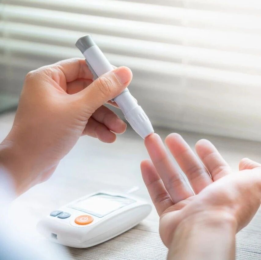 5 coolest waterproof mobile devices