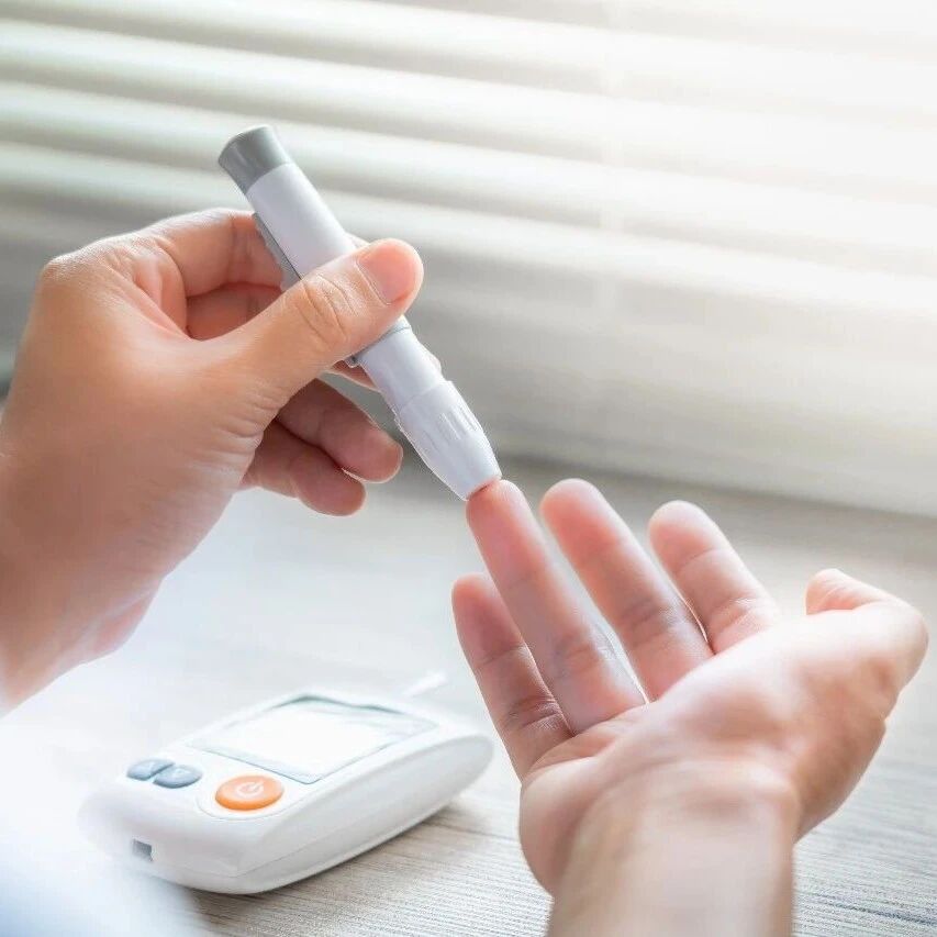 5 coolest waterproof mobile devices