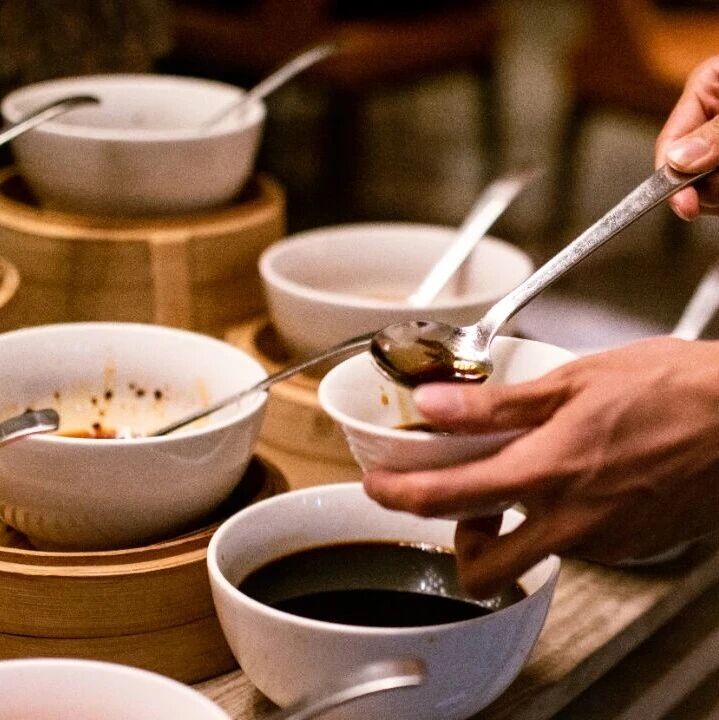 5 coolest waterproof mobile devices